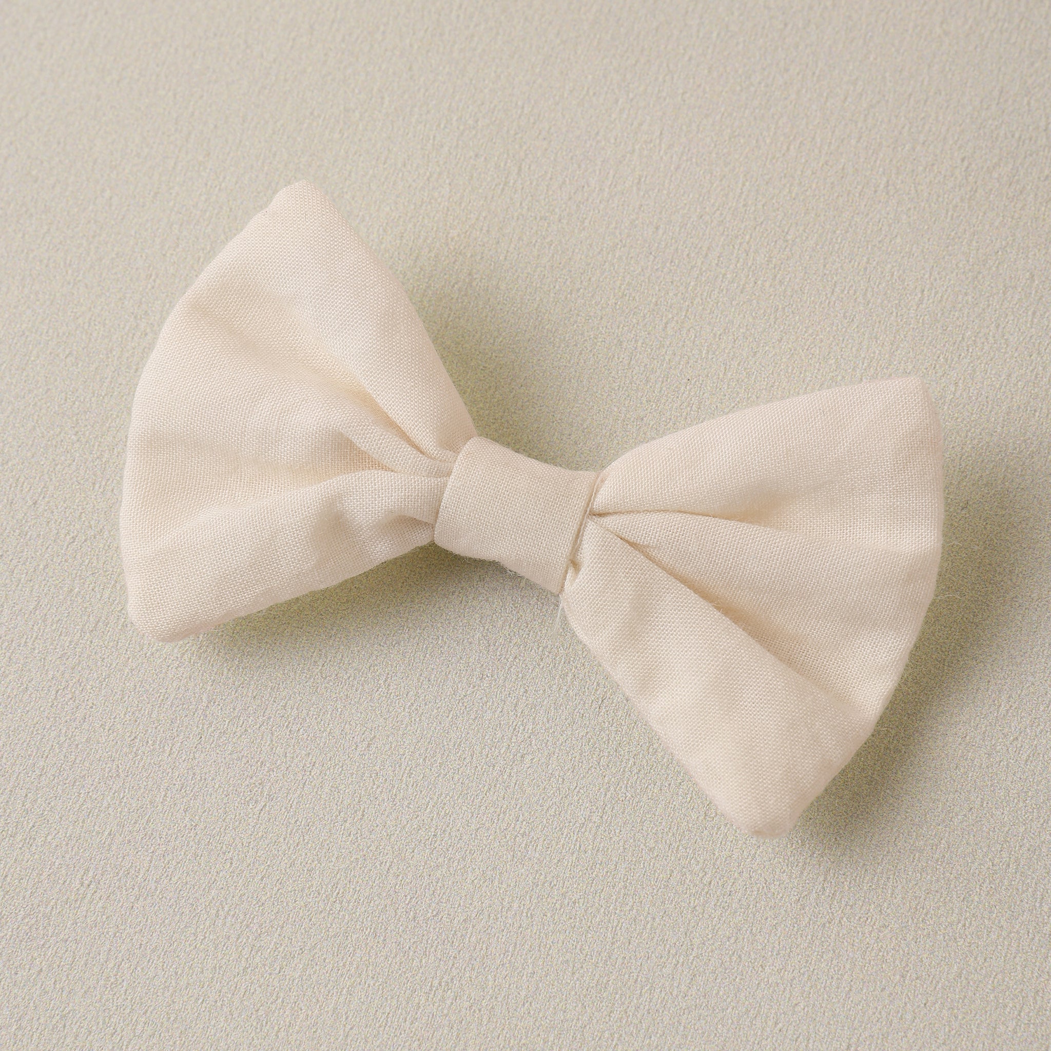 Little Bow Clips | White