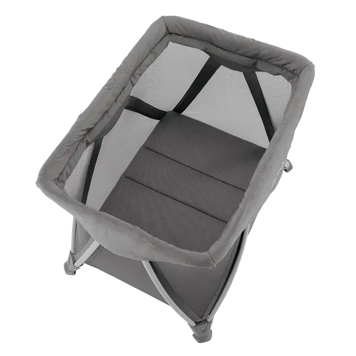 SENA Aire with Zip-Off Bassinet + Changer