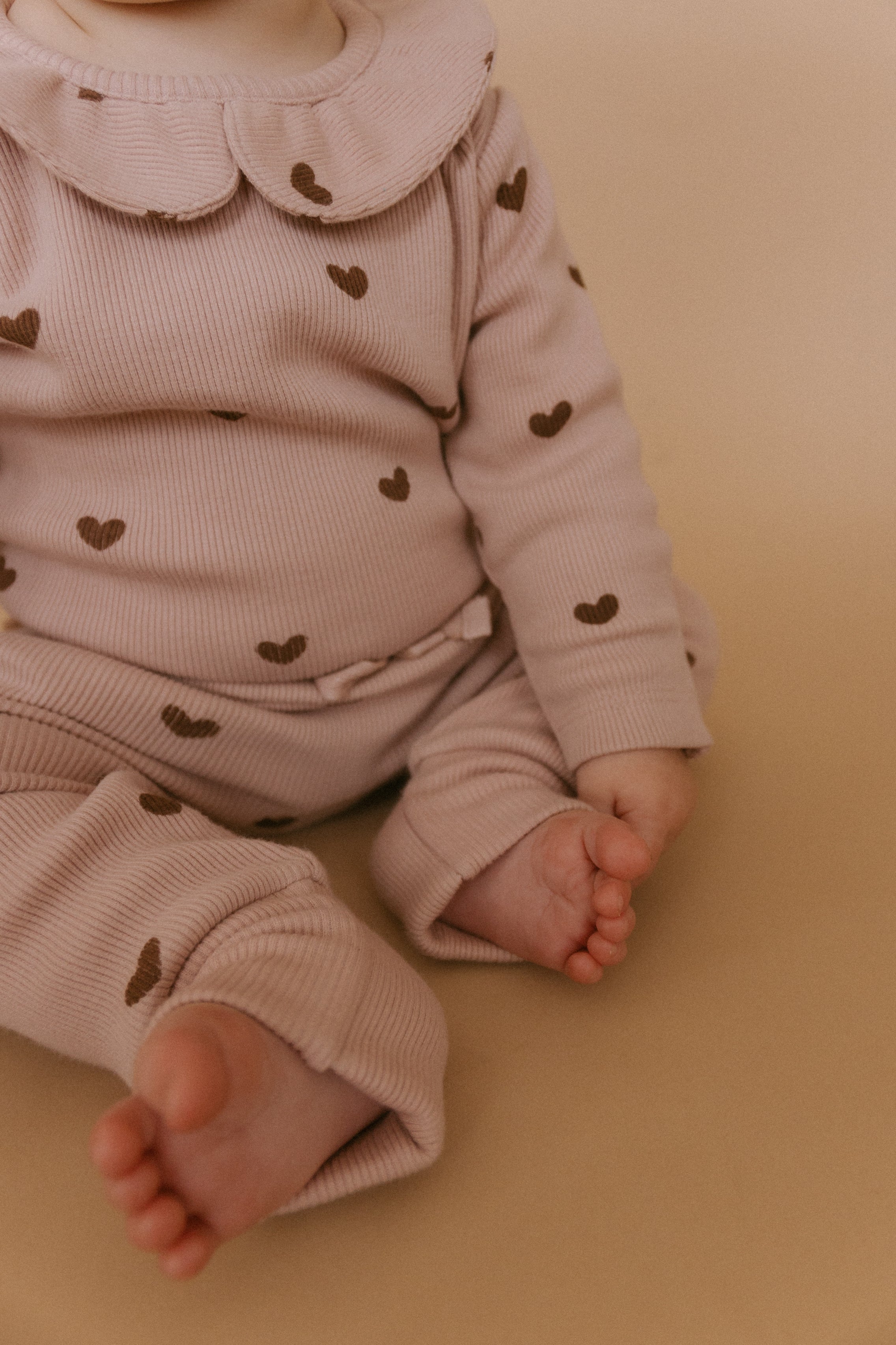 Organic Ruffle Onesie & Pant Set - Hearts