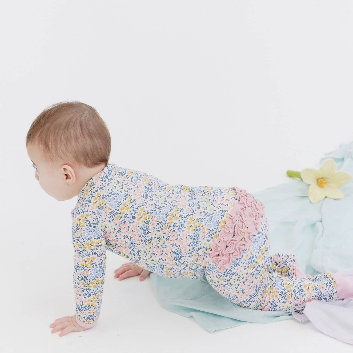 Magnetic Me Ruffle Footie - Chelsea