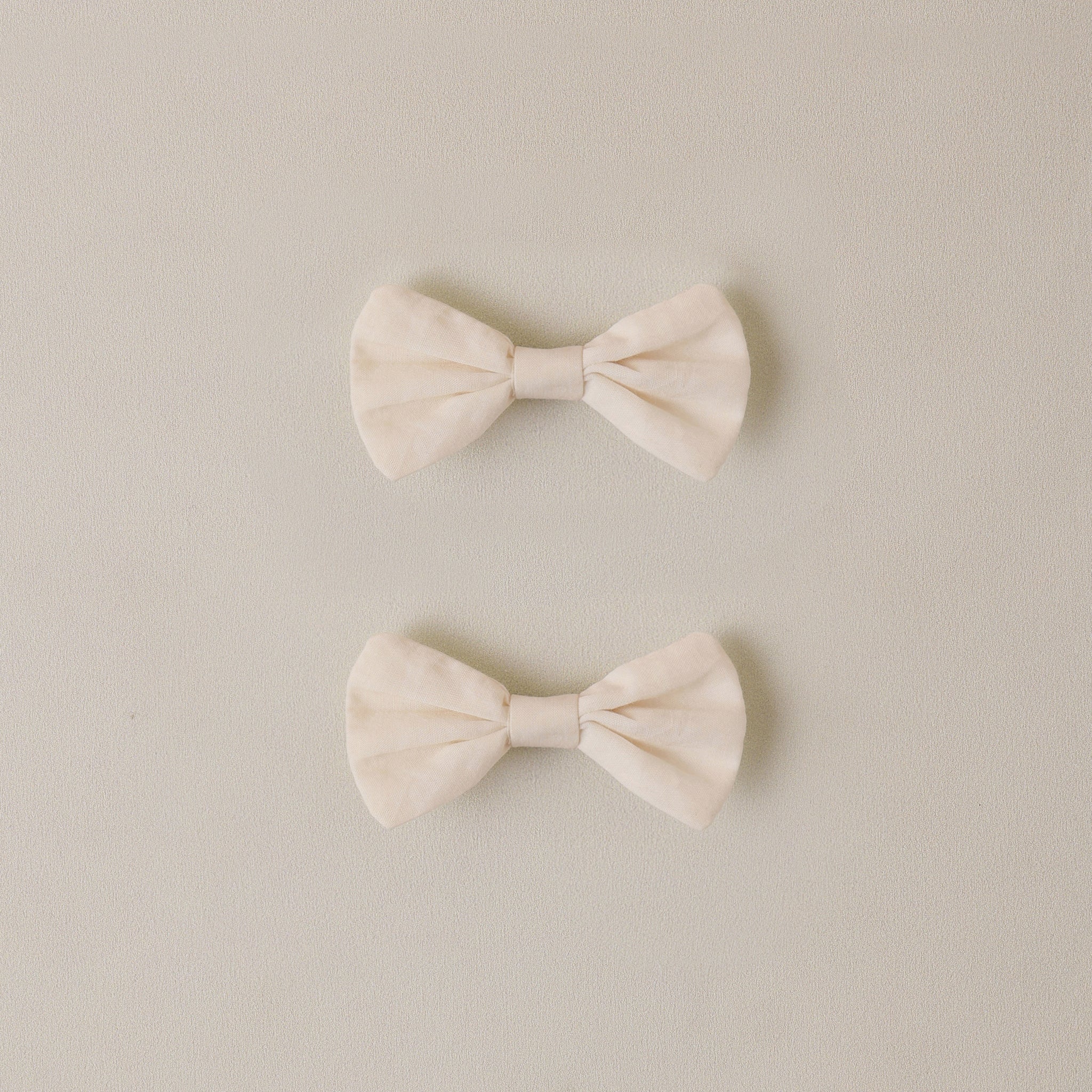 Little Bow Clips | White