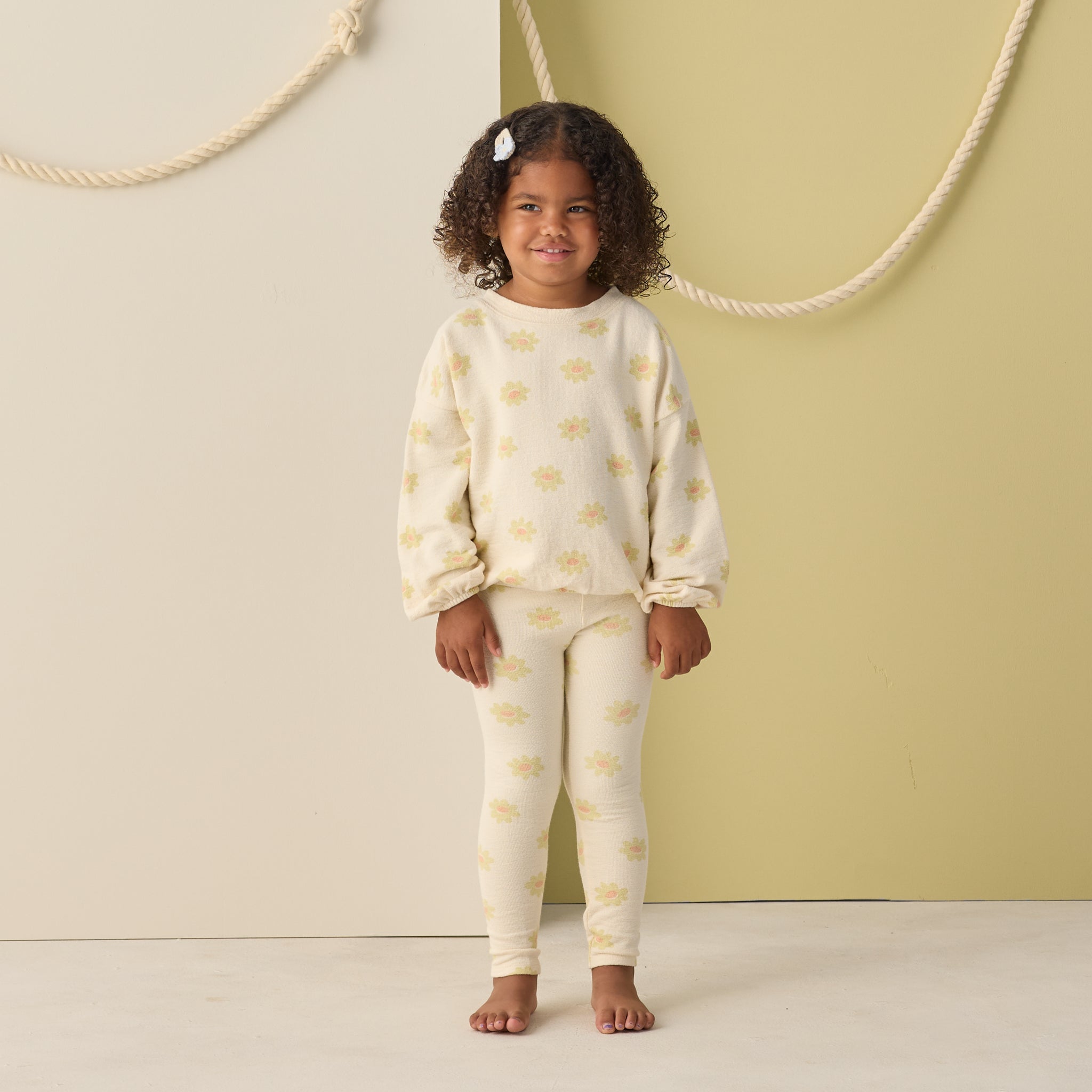 Spongey Knit Set | Yellow Daisy